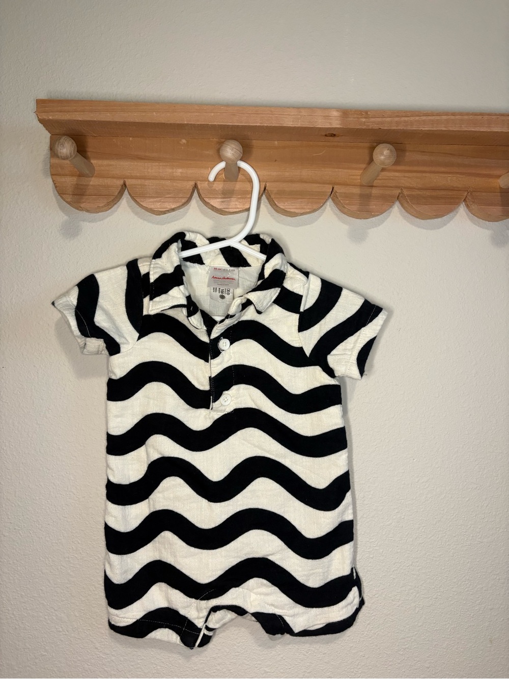 Hanna Andersson Black & White Wave Polo Romper